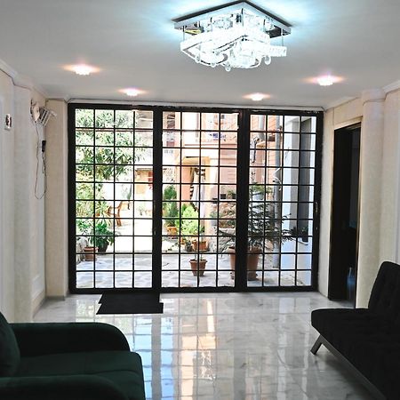 Jerusalem Hotel Kutaisi Eksteriør billede