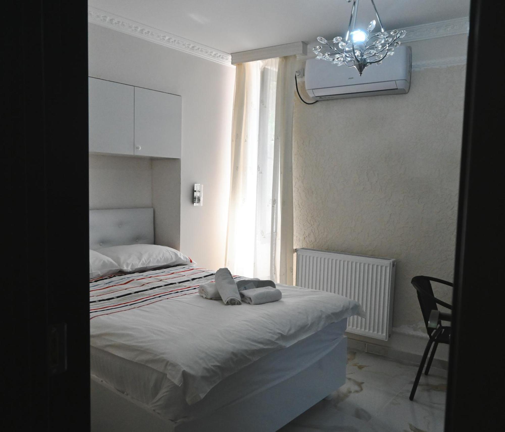 Jerusalem Hotel Kutaisi Eksteriør billede